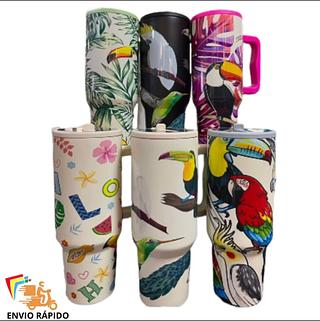 COPO TERMICO DE 1200ML COM ALÇA E CANUDO ESTAMPADO BIRDS PASSAROS TUCANO ARARAS FAM FAUNA（caxia36pc✖️30=1080reais）