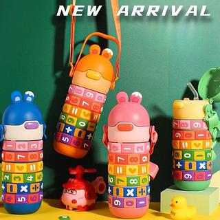 ￼Garrafa de Água Infantil 520ml Interativa Educacional com Tabuada Números e Contas Garrafa Interativa 360°（caxia40pc✖️32=1280reais）