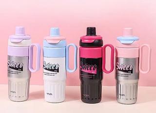 ￼Copo térmico com Canudo de Inox 890ml Com Alça Isolamento Térmico Academia com tampa 2 funções（caxia40pc✖️37=1480reais）