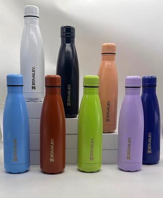 ￼Garrafa Térmica 500ML De Parede Dupla Em Aço Inox 304–Marca Stanley
