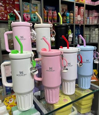 de alto valor grande capacidade aço inoxidável 316 com alça 1200ml com marca stanley（caxia36pc✖️32=1152）