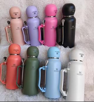 garrafa térmica 1300 ML também com a bomba para tereré（caxia20pc✖️48=960reais）